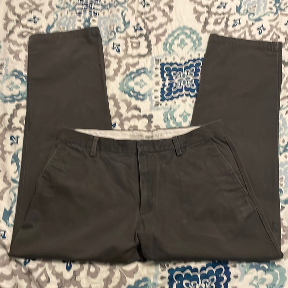 Mens Dark Grey Old Navy 34x32 Chinos